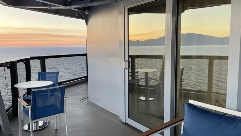 10011A Balcony Sunset