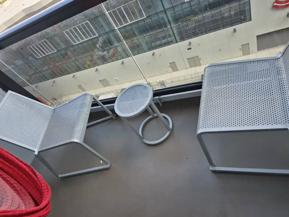 11114Z Balcony