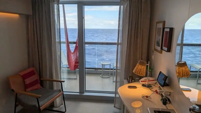 11138Z Balcony