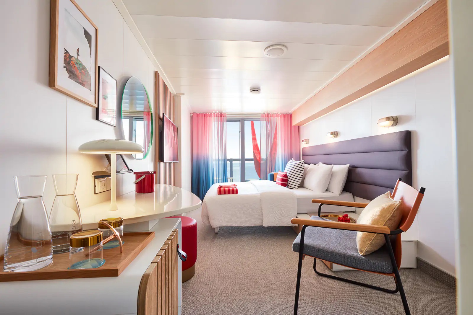 Cabin 14796 - Club Balcony Suite - Norwegian Getaway