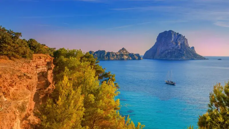 Italian Vistas to Spanish Sunsets | Valiant Lady | 21 June 2026