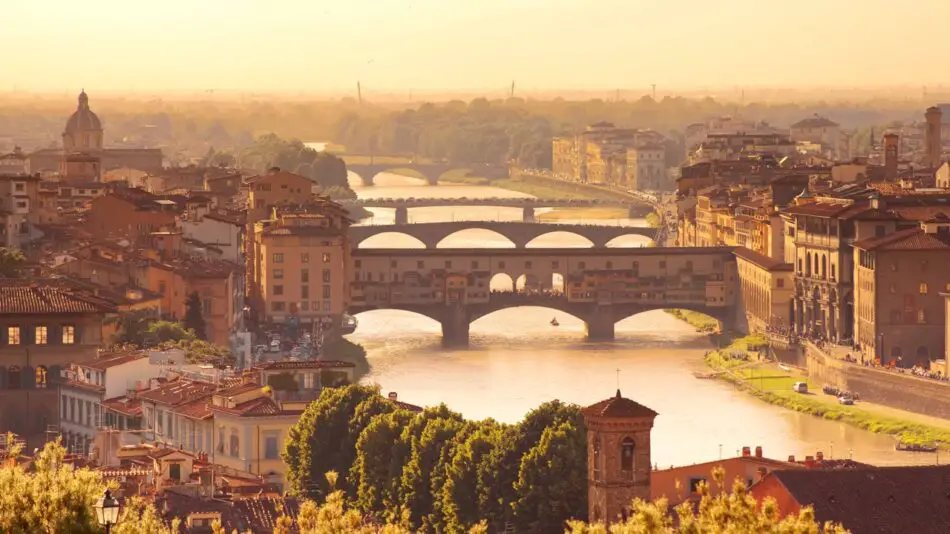 Florence, Rome, Palma & More | Scarlet Lady | 29 June 2025