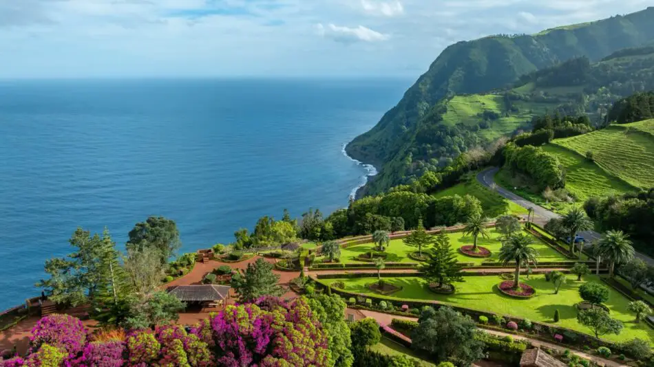 Building, Garden, Grass, Nature, Outdoors, Scenery, Summer