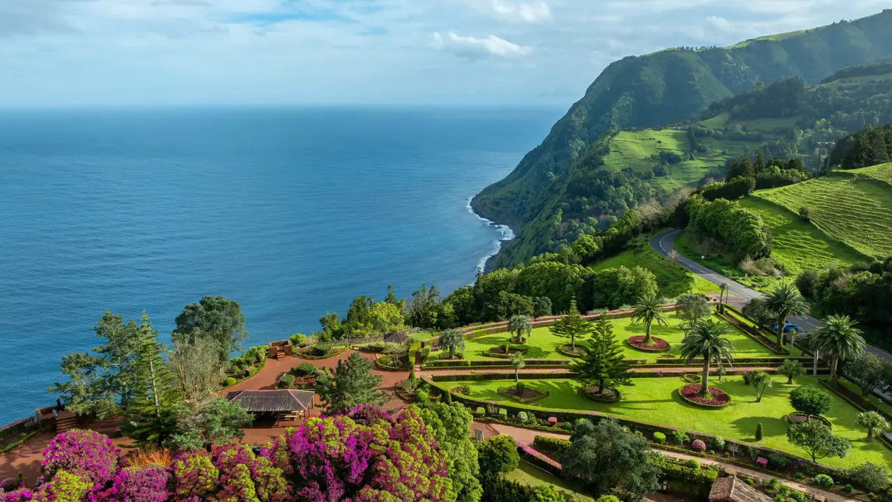 Building, Garden, Grass, Nature, Outdoors, Scenery, Summer