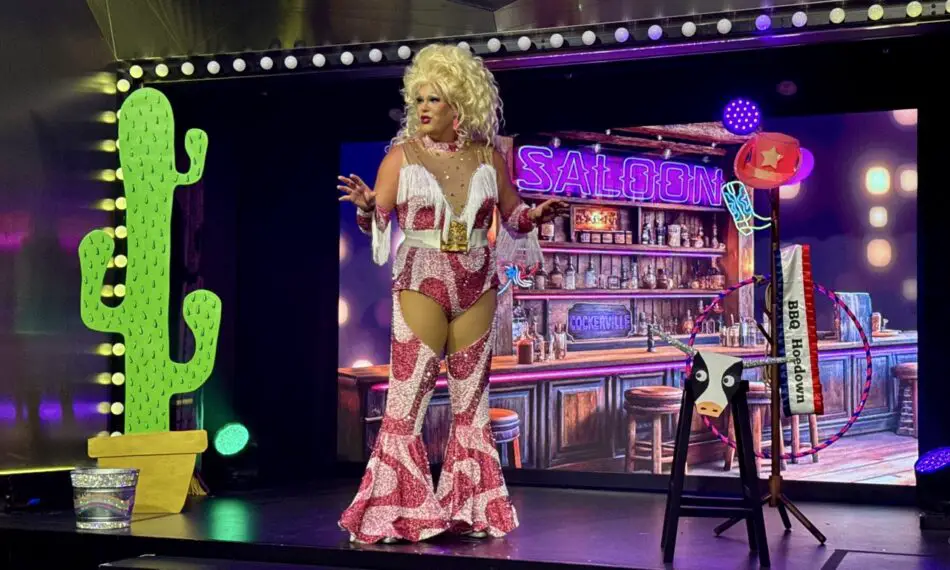 Dixie Krystals performs in The Diva Goes West