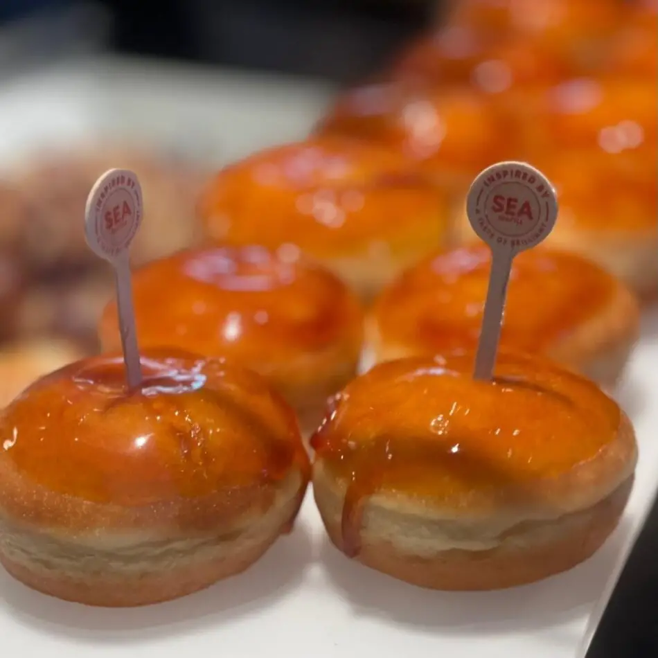 Crème brûlée donut