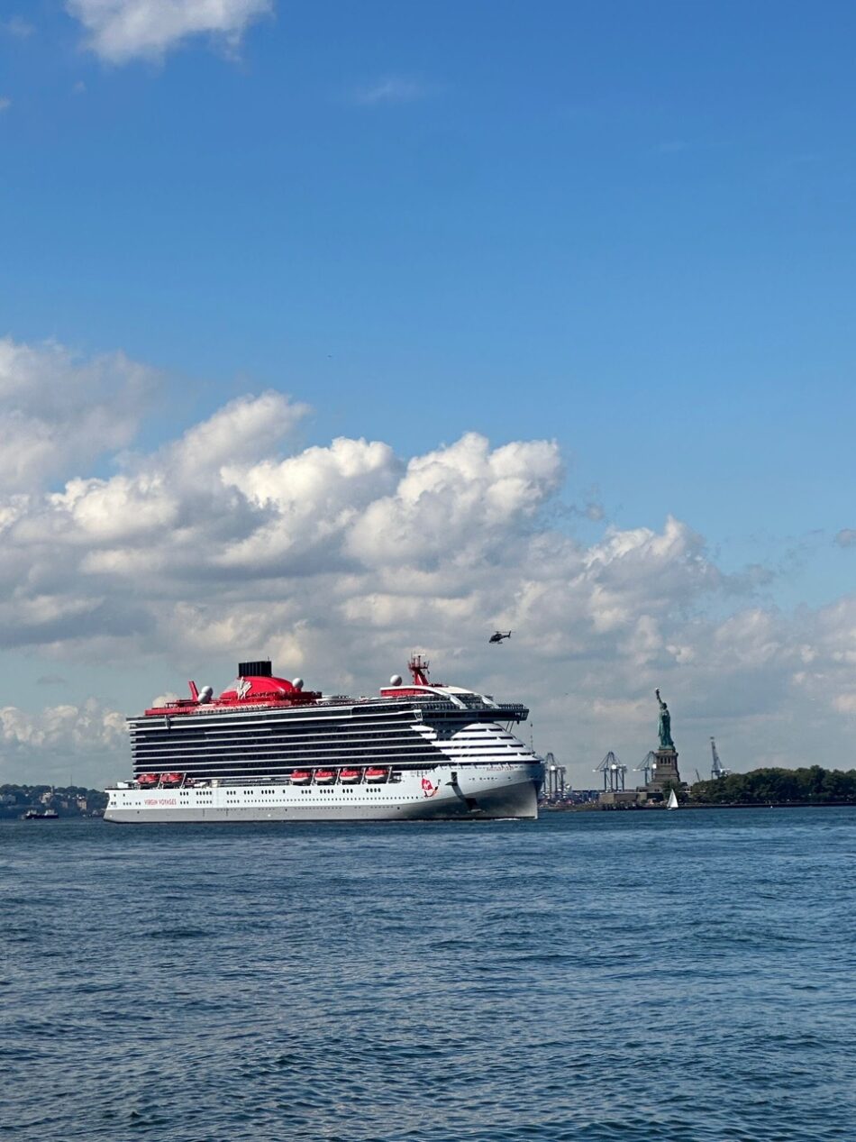 Brilliant Lady was welcomed into New York Harbor on 2 September 2025