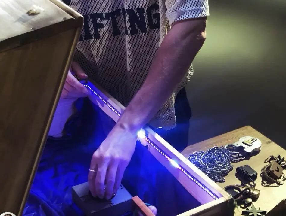 Work your way through the boxes many secrets in Suitcase of Secrets