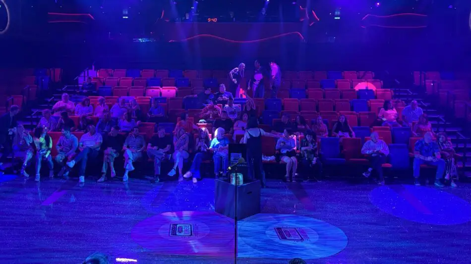 The seating set up mimics Duel Reality pitting both teams against each other