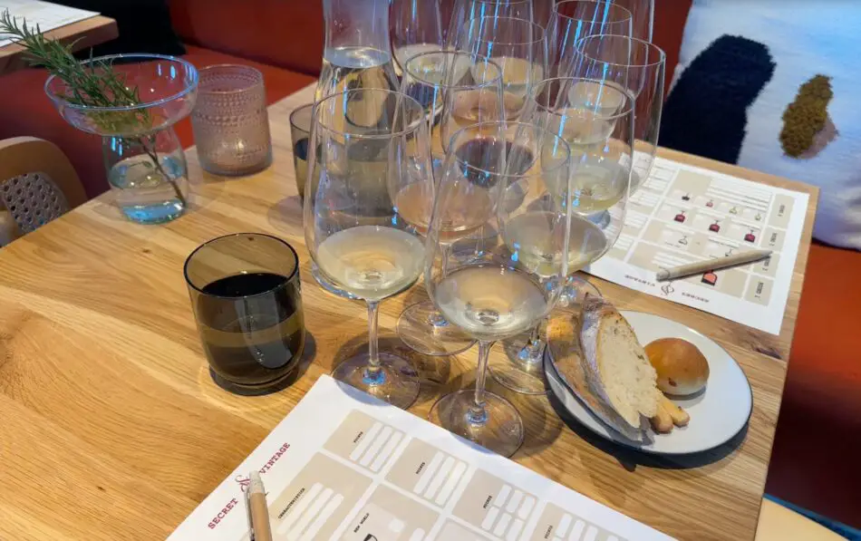 Each Secret Vintage participant is given 6 initial glasses of wine, scorecard and a plate of bread
