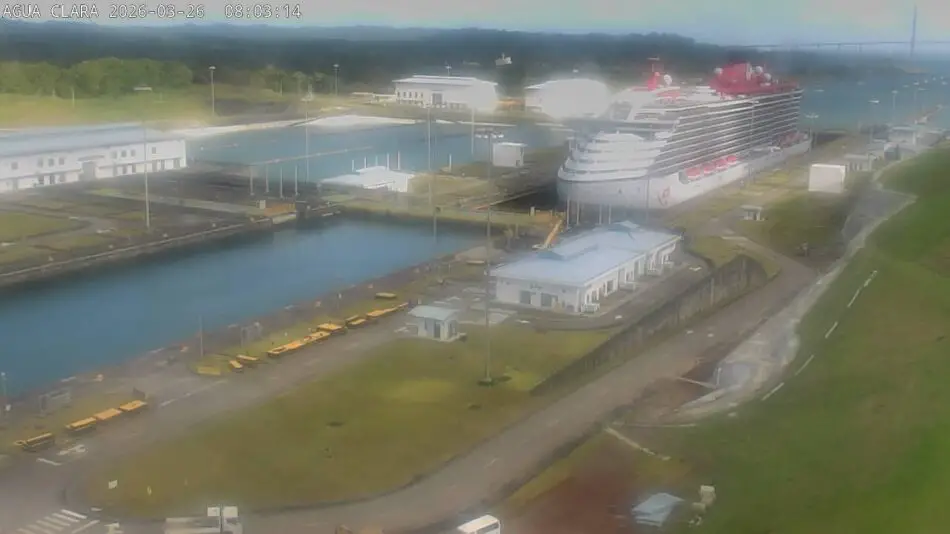 Webcam view of the locks