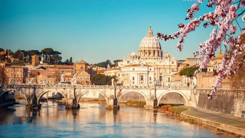 Mediterranean: Athens to Rome | Scarlet Lady | 29 August 2027
