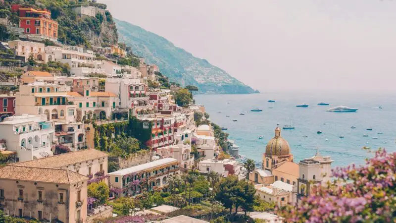Mediterranean: Barcelona to Athens | Scarlet Lady | 4 May 2028